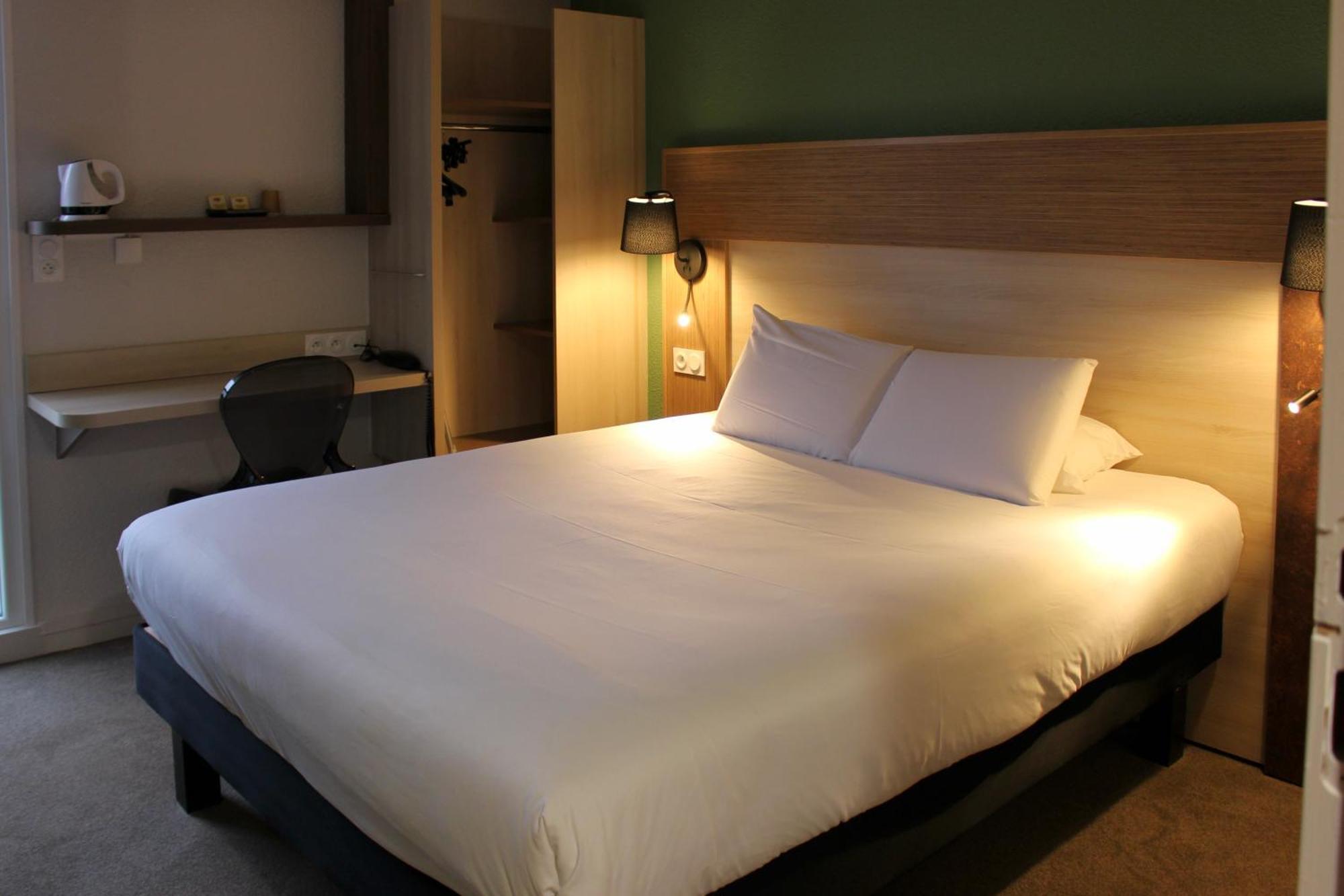 Greet Hotel Dijon Sud Longvic Esterno foto