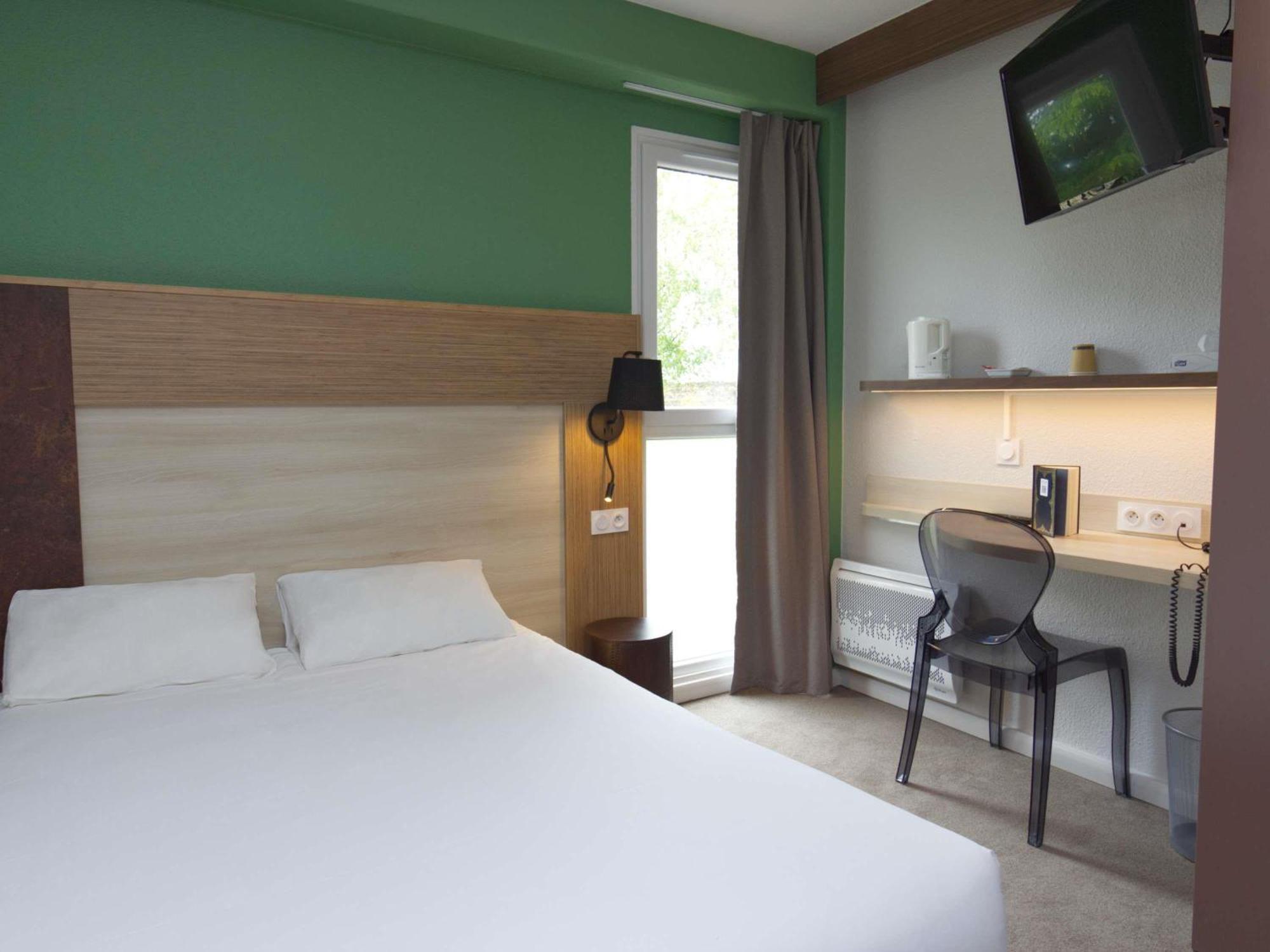 Greet Hotel Dijon Sud Longvic Esterno foto