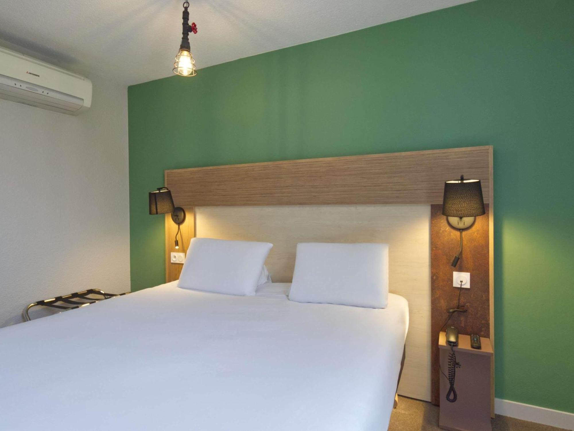 Greet Hotel Dijon Sud Longvic Esterno foto